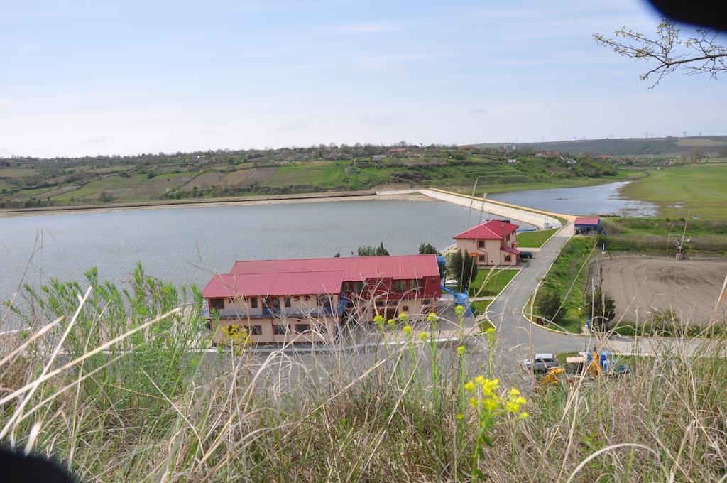Complex Domneasca Hotel Seimeni Exterior photo